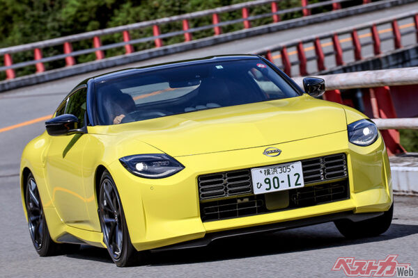 日産 フェアレディZ（549万7800～930万2700円）。全長4380×全幅1845×全高1315mm、3L、V6ターボ（405ps/48.4kgm）