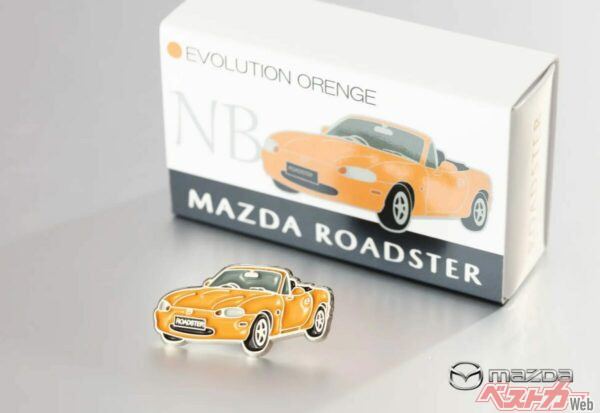 2代目ロードスターNB。エボリューションオレンジ