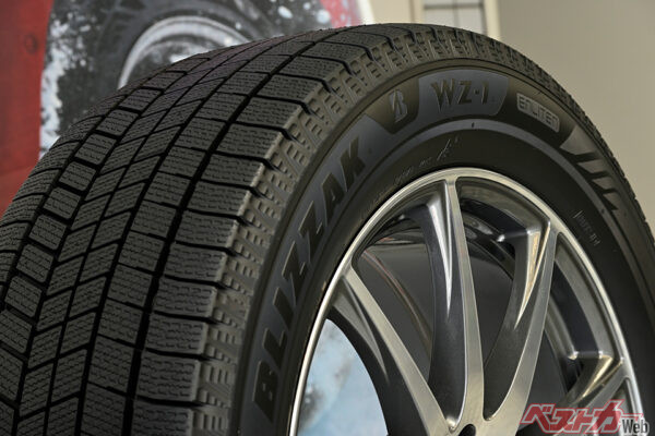 さらにアイス性能を追求し、コントロール性も高めた決定版