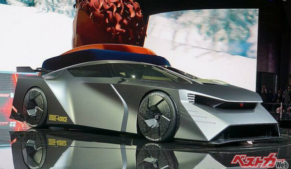 2023年秋のジャパンモビリティショーで公開されたハイパーフォース。発表時、GT-Rとは無関係と日産関係者は語っていた