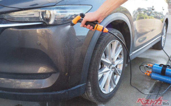 水道に取り付けるだけで簡単