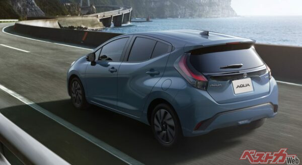 同乗者のおもいやり機能といえるスムーズストップ機能