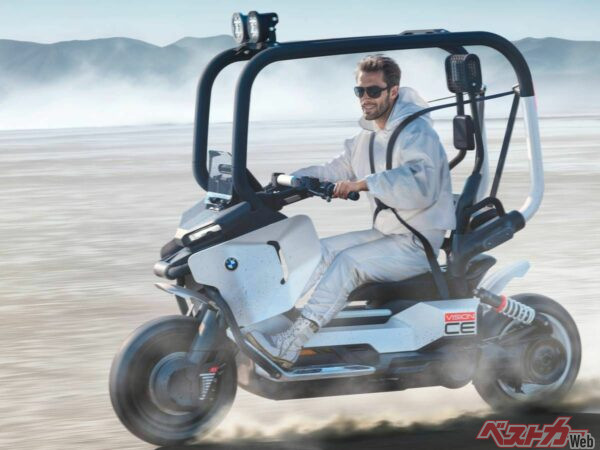 ガード装備でヘルメット不要！ 新EV「ビジョンCE」コンセプトモデルをBMWが発表 往年の「C1 125」復活か！？