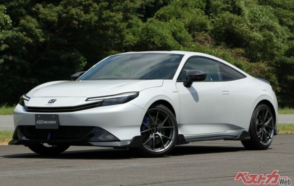 無限のプレリュード用エアロパーツとBBSと共同開発した19インチアルミ鍛造ホイール