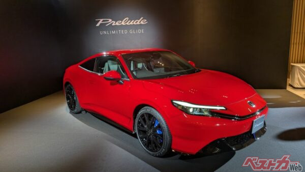 都内ホテルで新型プレリュードの記者発表会が実施された。発売は2025年9月5日～予約開始。車両本体価格は6,179,800円～