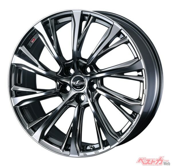 ブラックメタルコートとミラーカットの「BMCMC」。このギラギラ感がありながら、じつはかなり考えつくされた造形である