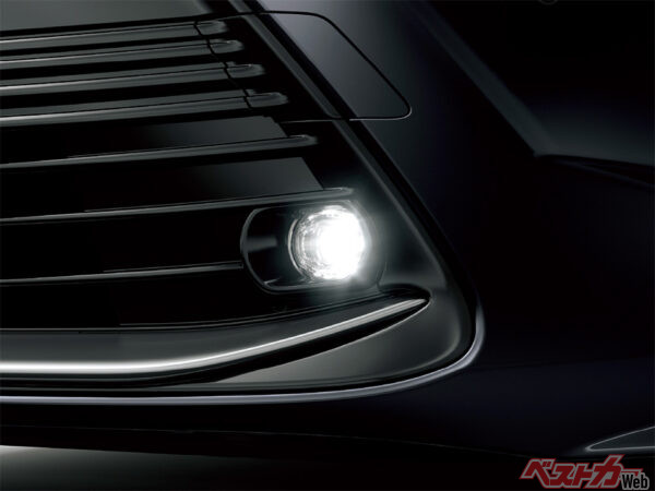 LEDフロントフォグランプ（2025年5月 一部改良時の公式画像より）