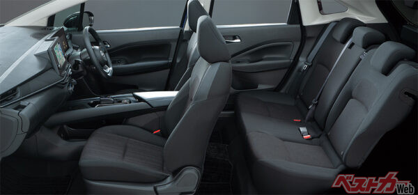 日産 ノート インテリア（2025年8月 一部仕様向上実施時の公式画像より）