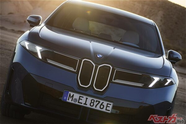 BMW iX3 2025: Новый Электрический SUV с Легендарным Дизайном