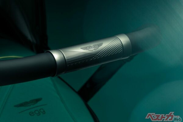 DBX707のインテイリアにホイールはVictor!?　赤ちゃん用アストンマーティンが豪華すぎる!!　