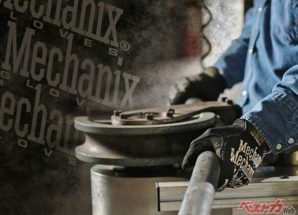 創業以来30年以上にわたり、先進的な製品を提供し続けるMECHANIX WEAR