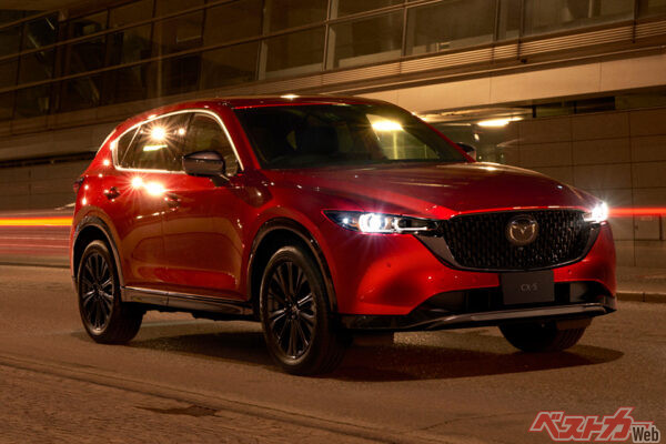 マツダ CX-5（281万500～422万5100円）全長4575×全幅1845×全高1690mm、2.2L、直4DT（200ps/45.9kgm）