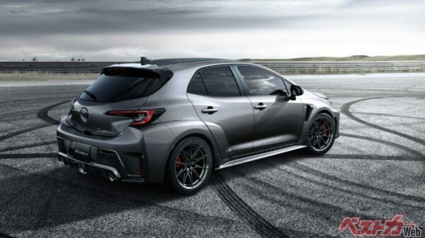 Обновленная Toyota GR Corolla 2025: эволюция спортивного хэтчбека с сохранившейся ценой