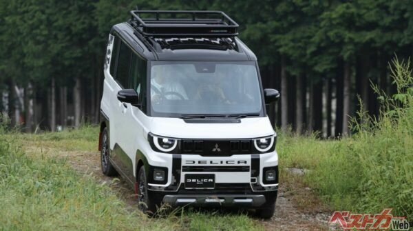 ヒルディセントコントロールはワンタッチで発動可!! ハンドル操作に集中できるのは嬉しいポイント