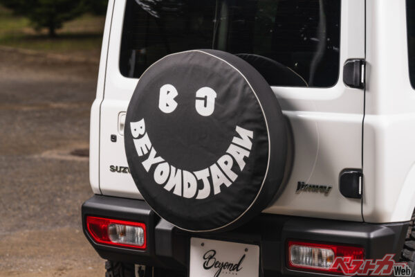 スペアタイヤカバー（ジムニーJB64／JB74シエラ対応）