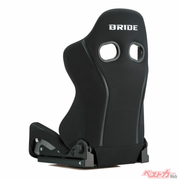 ブラック&ブラック・スタンダードクッション（G61ANF）・背面