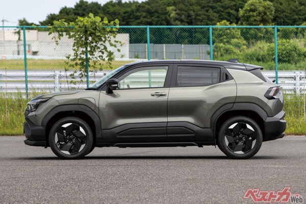 「こういうのもできるのか！」と驚いたという塩見 智氏。エンジン車からの乗り換えでも戸惑うことはなさそうだ