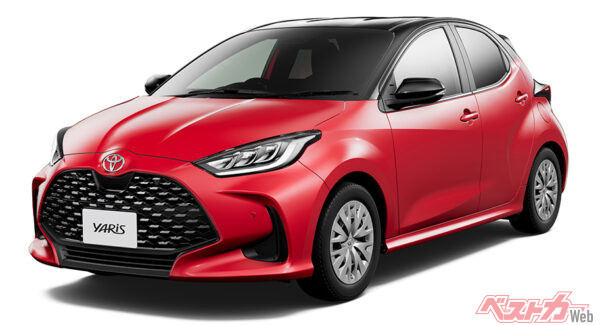 トヨタ ヤリス（価格：165万7700～277万7500円）。メモリ機能を使うことで縦列駐車も！　高齢者に優しい