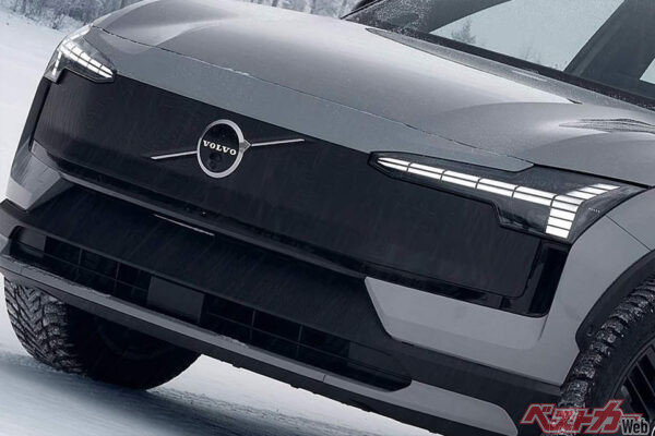 ライフスタイルに寄り添う新しいカタチ!!　ボルボ EX30に「クロスカントリー」登場!!