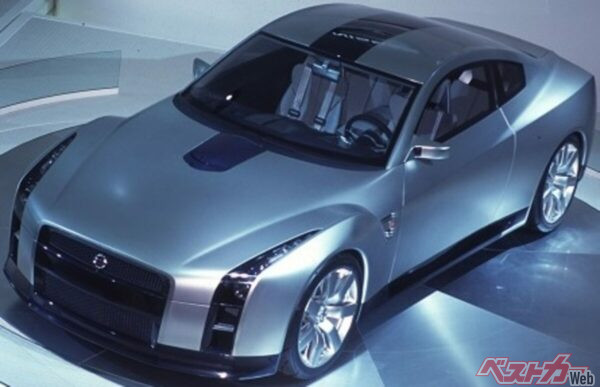 2001年の東京モーターショーで突如登場したGT-Rコンセプト。市販車が登場する2007年までの6年間、GT-Rのニュースが出る度にファンは歓喜した