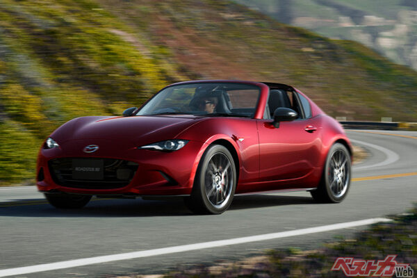 マツダ ロードスターRF（2016年11月発表）車両価格：379万6100～430万8700円