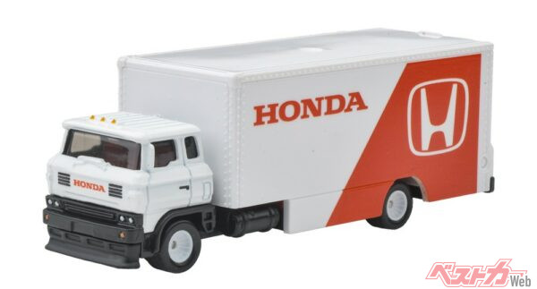 オリジナルデザインながら、雰囲気をこわさないサクラ・スプリンター