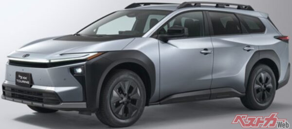 すでに国内トヨタの特設サイトでお披露目されているbZ4Xツーリング。bZ4Xに対して全長が140mm延長されており、広い荷室空間が得られていることが想像される