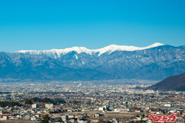 山梨ルールは甲府盆地という地形から来るのか(Adobe Stcok@Raicho)