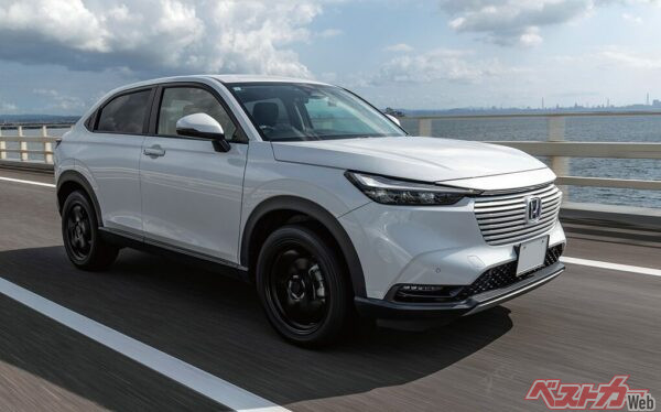 高速道路での直進安定性や静粛性は不満のないレベルで1本1万950円とコスパの高さに驚かされる