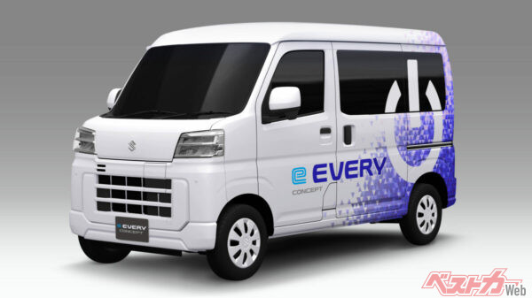 トヨタ、ダイハツ、スズキの3社が共同開発したBEV商用軽バンのeエブリイコンセプト。航続距離は200km