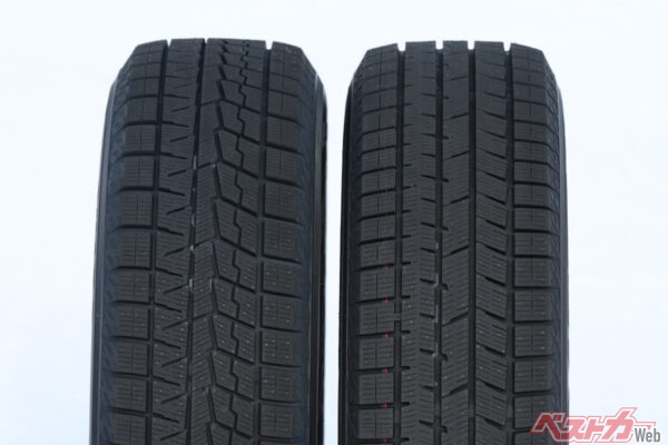 アイスガード７(左)とアイスガード８(右)のトレッドパターン<br>アイスガード８は、トレッド幅を増加し、リブとブロックを大型化することで氷上性能を飛躍的に向上させている