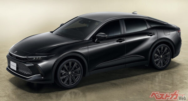 特別仕様車 CROSSOVER Z “THE 70th”（メーカーオプション装着車／2025年4月 クラウン誕生70周年記念特別仕様車設定時の公式画像より）