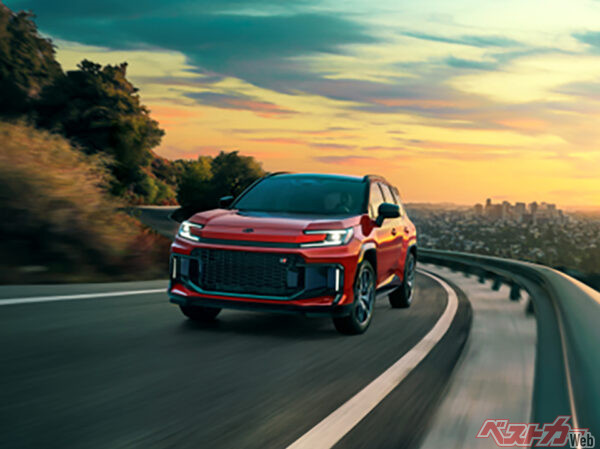 トヨタ RAV4 GR SPORT（プロトタイプ・2025年5月 世界初公開時の公式画像より）