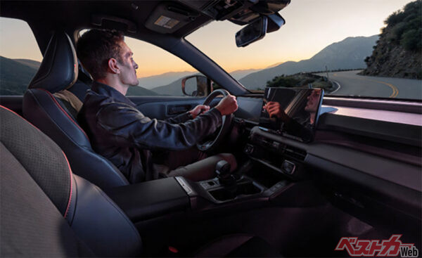 トヨタ RAV4 GR SPORT（プロトタイプ・2025年5月 世界初公開時の公式画像より）