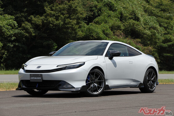 官能的なパワートレーンを、さらにエンジンサウンドでも楽しめる