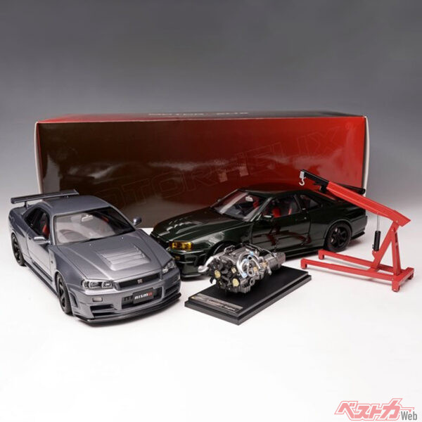 18分の1といえば、卓上でもかなりの存在感だ。付属の展示用エンジンは画像手前