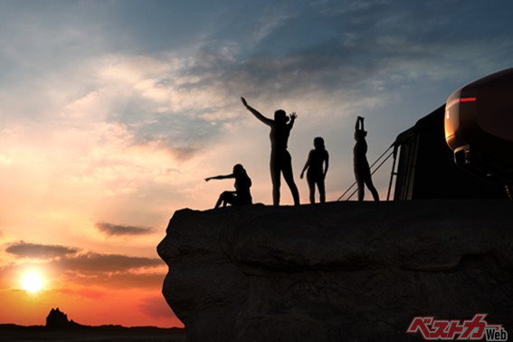 未来形「デリ丸。」に電動クロスオーバーSUV!?　ラリーで活躍した名車も展示！　三菱の「FOREVER ADVENTURE」にココロ打たれる!!