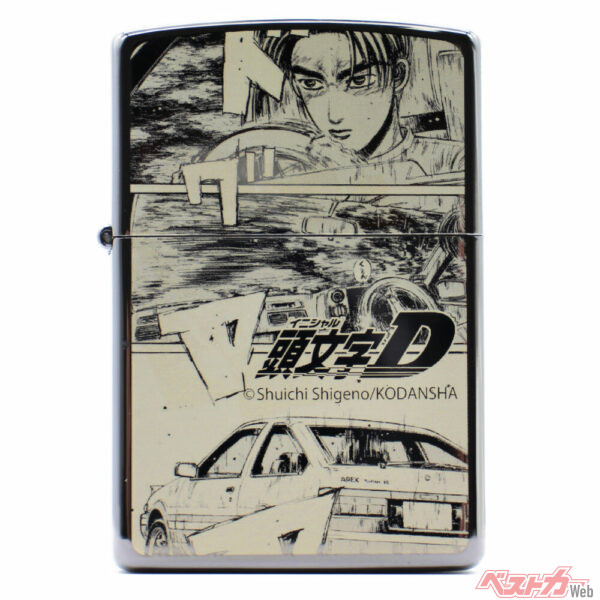 世界限定150個のみのプレミアムモデルで、ZIPPOのサイドには「000/150」のように個別のシリアルナンバーを刻印