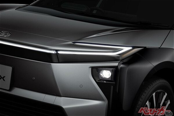 新型リーフの翌日発表!?　航続距離は長く価格も値下げ!!　改良型bZ4Xはトヨタの「リーフ潰し」か？