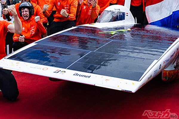 タイヤ性能を遺憾なく発揮!!　ソーラーカーレース2部門でブリヂストンタイヤ使用チームが優勝