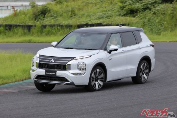 先人安全装備を体感できるASV試乗会では合計15台が参加予定