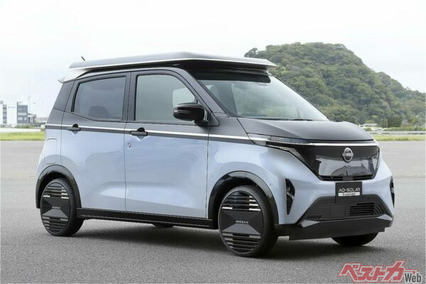 日産サクラ あおぞらエクステンダー。一見普通のサクラだがなにやらルーフに……