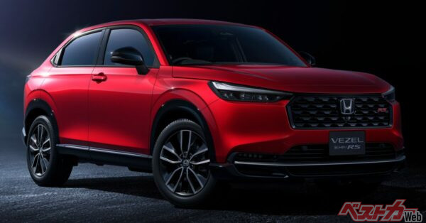 グリルがとにかくカッコいい!! 専用装備満載なのも◎