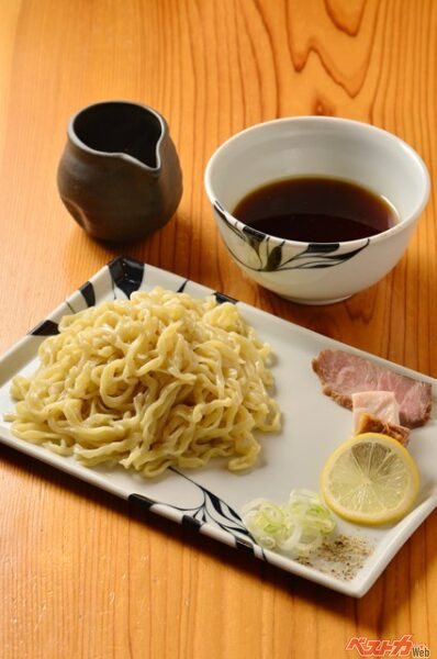 大賞を受賞した「らーめん かねかつ」のつけめん（しょうゆ）