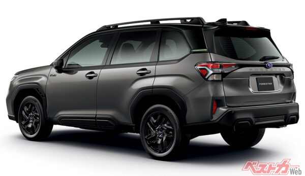 X-BREAK S:HEV EX リヤスタイル クリスタルブラック・シリカ/オータムグリーン・メタリック（2025年4月 フルモデルチェンジ発表時の公式画像より）