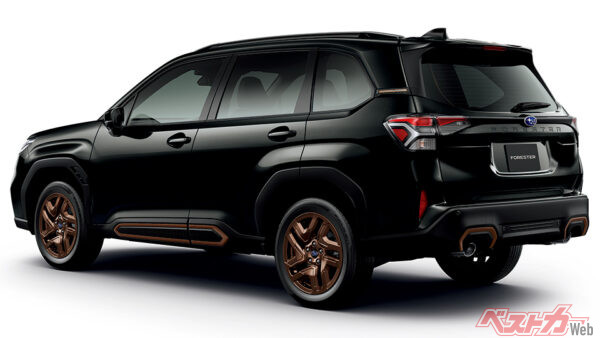 SPORT EX リアスタイル クリスタルブラック・シリカ（2025年4月 フルモデルチェンジ発表時の公式画像より）