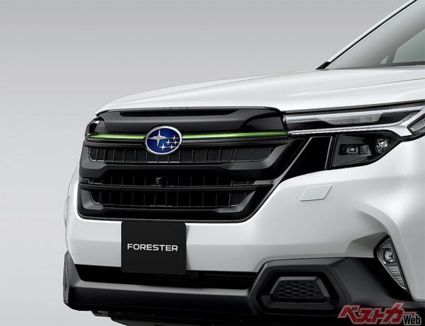 X-BREAK S:HEV / X-BREAK S:HEV EX フロントグリル 無塗装ブラック（テクスチャー）+ 無塗装ブラック（テクスチャー）＋エナジーグリーン（2025年4月 フルモデルチェンジ発表時の公式画像より）