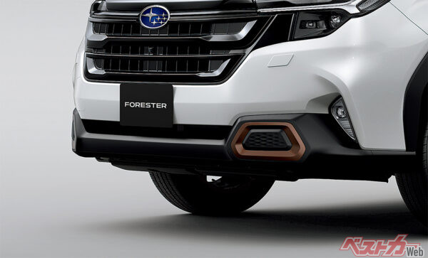 SPORT / SPORT EX フロントバンパーガード ブロンズ塗装加飾付（2025年4月 フルモデルチェンジ発表時の公式画像より）