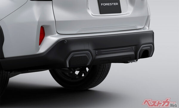 Premium S:HEV / Premium S:HEV EX リヤバンパーガード ダークグレー塗装加飾付（2025年4月 フルモデルチェンジ発表時の公式画像より）