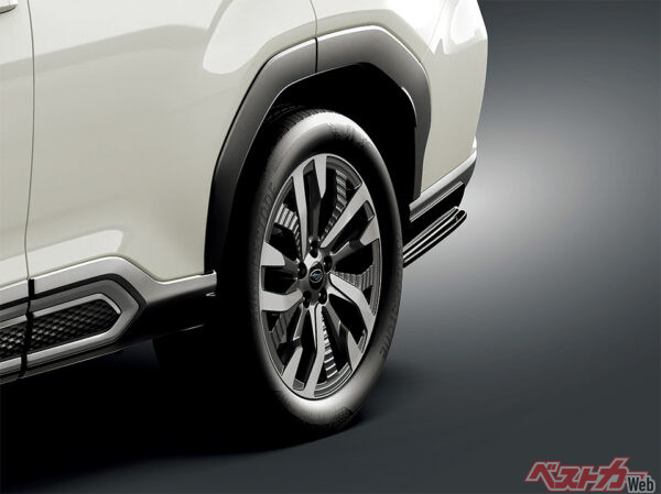 STI リアサイドアンダースポイラー（ブラック）（2025年4月 フルモデルチェンジ発表時の公式画像より）